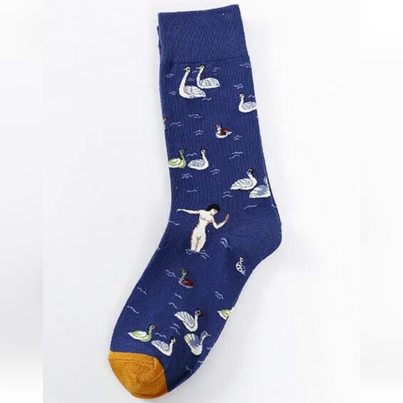 Beautiful Lake scene New Socks NWOT OS - Picture 3 of 3